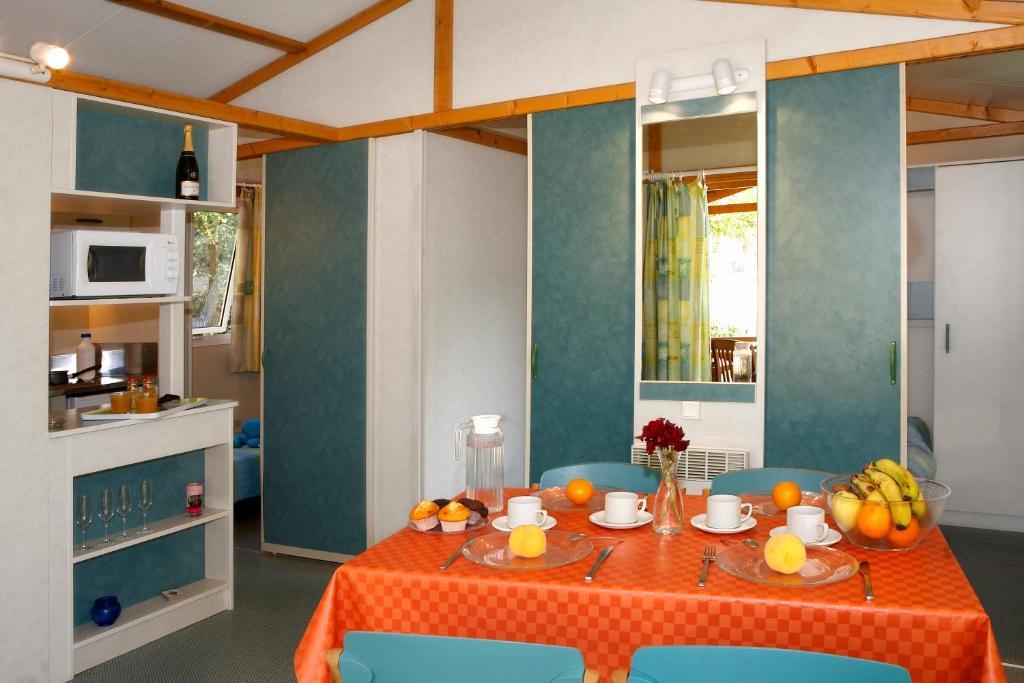 Hotel Camping Bassegoda Park Albanya Pokoj fotografie